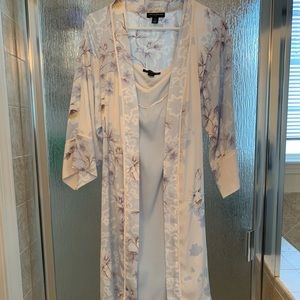 Beautiful Maternity Robe and Nightgown